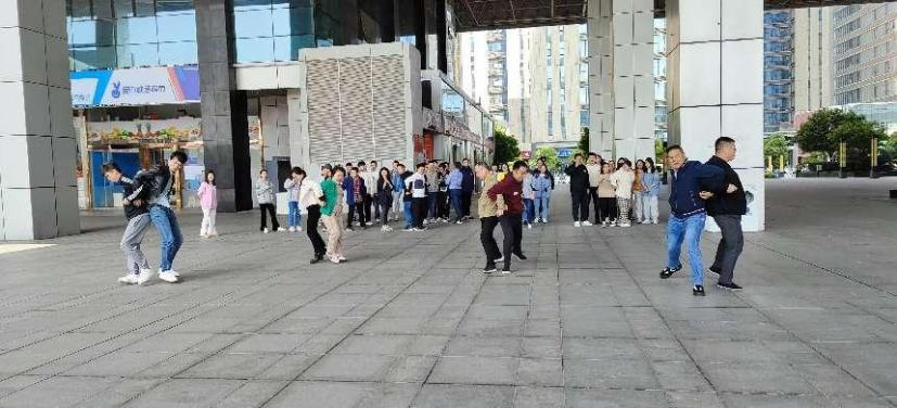 “闪耀青春光芒 凝聚青春力量”——工程咨询集团开展五四青年节团建活动