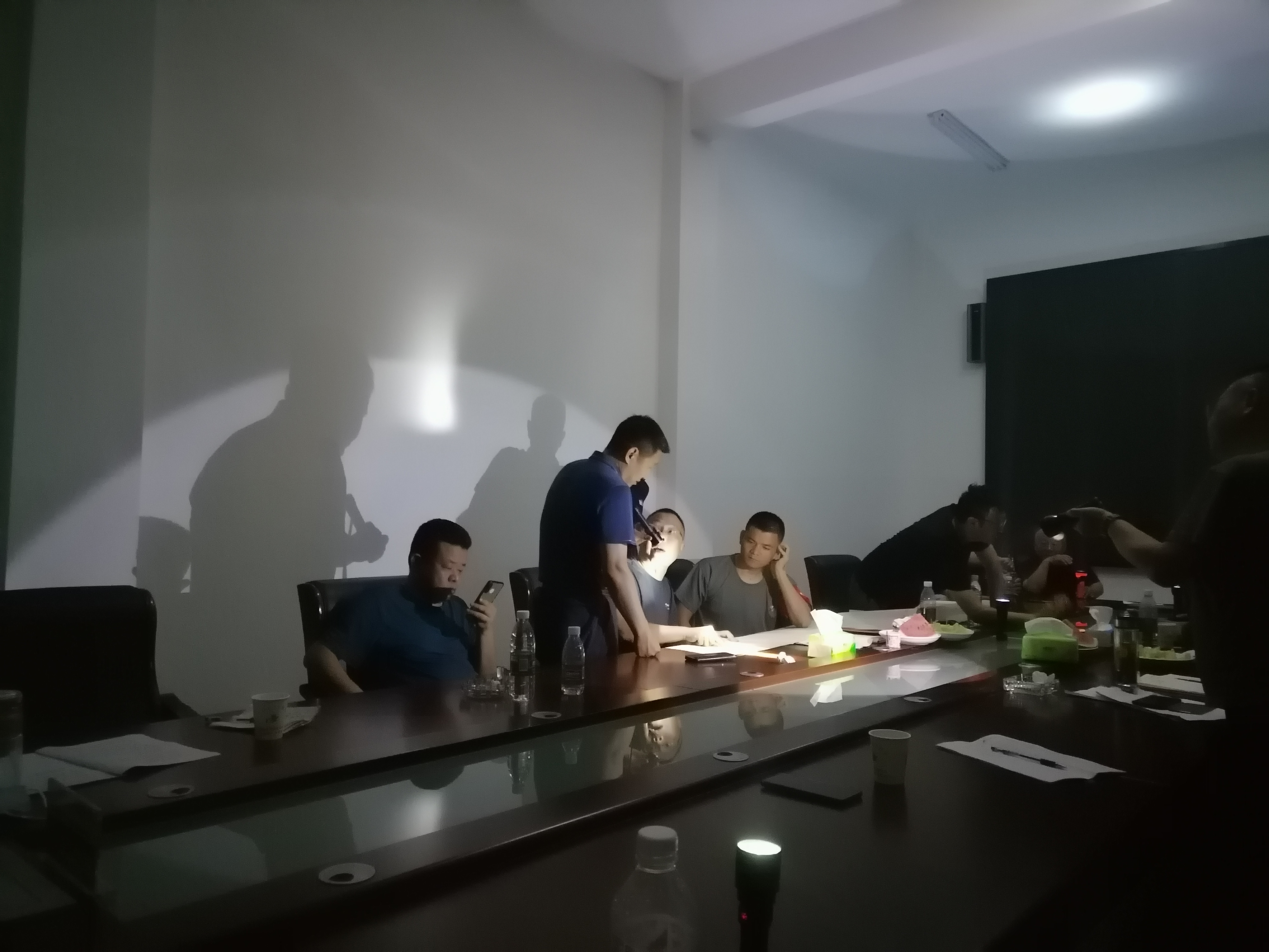 防汛进行时丨工程咨询集团党员干部闻“汛”而动，风雨显担当